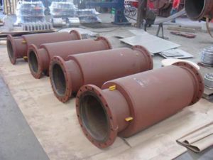 Externally pressurized expansion joints