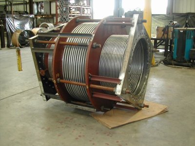 24" In-Line Pressure Balanced Expansion Joints for a Petrochemical Plant in Venezuela